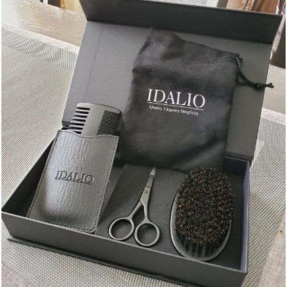 New Beard Brush and Comb Set for Men Grooming with Natural Boar Bristle - Picture 1 of 1
